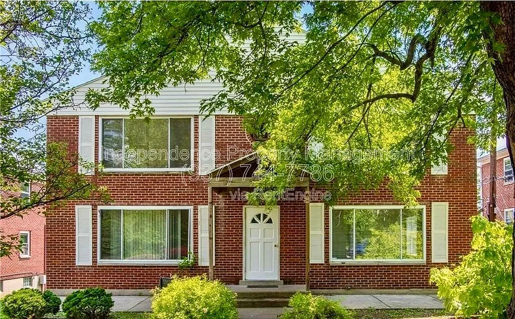 2 bed, 1.0 bath, 800 sqft, $795 — Photo 1