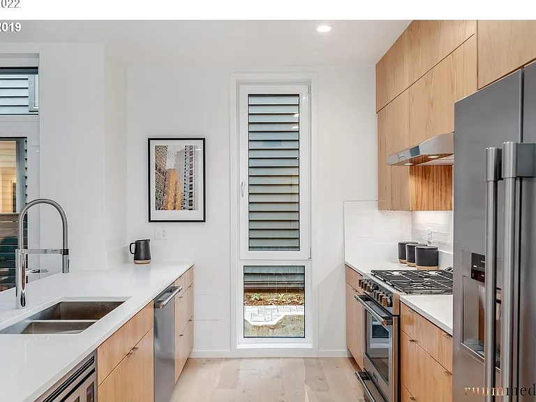 2035 SW Vermont St #2 — Photo 10