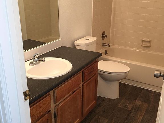Upstairs bathroom