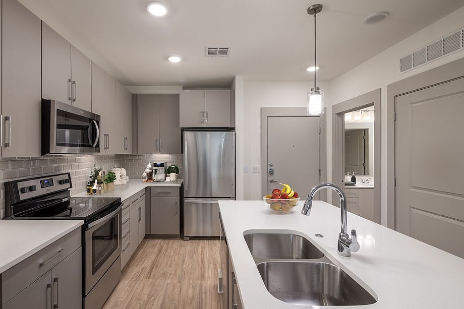 6800 E Mayo Blvd , Apt 1208 Phoenix, AZ, 85054 Apartments for Rent