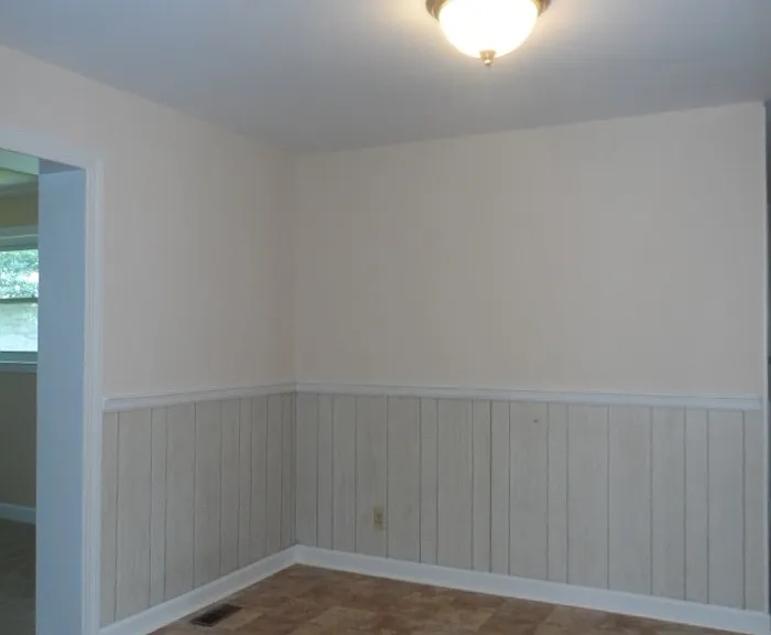 4712 Stafford Dr — Photo 5