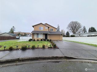 215 SW 2nd Ct, Battle Ground, WA 98604