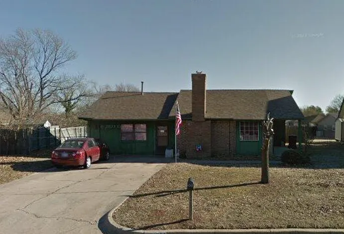 1604 Glenwood Dr
