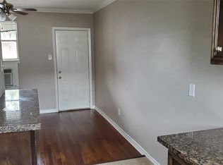 5011 Paige St APT 14, Houston, TX 77004