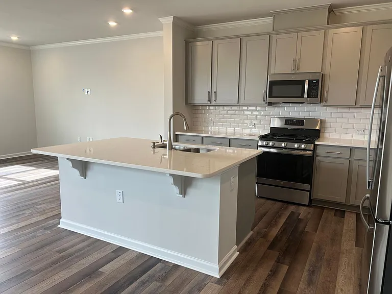 5028 Arkose Dr — Photo 4