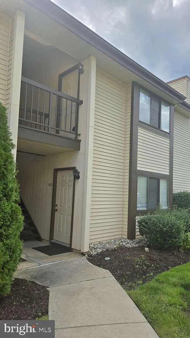Britton Place — Photo 1