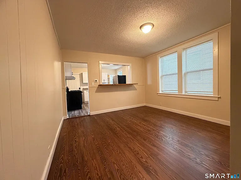 37-41 Jackson Ave #1 — Photo 10
