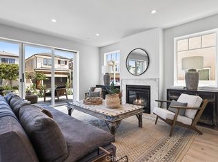 825 W Bay Ave UNIT A, Newport Beach, CA 92661