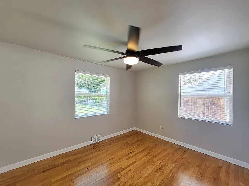425 W 12th Ave