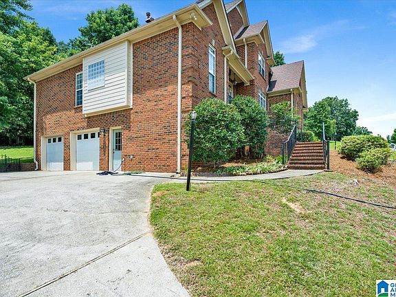3rd image of 5716 Carrington Way