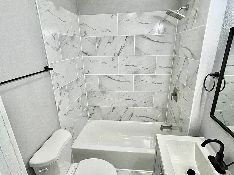 4327 Flora Ave — Photo 12