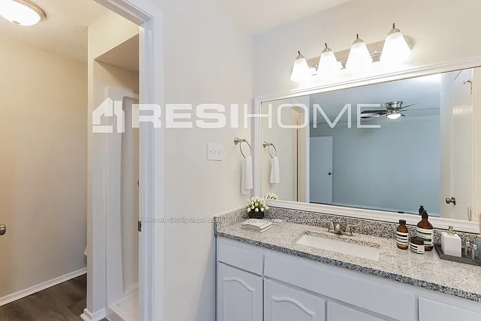2832 Lago Vista Loop — Photo 11