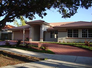 15460 SW 115th Ter, Miami, FL 33196