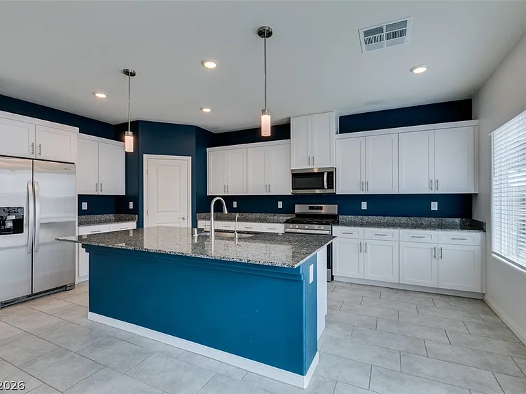 7544 Bronson Bay Ln — Photo 13