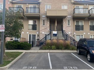 4975 Southampton Dr #274, Mississauga, ON L5M 8E5