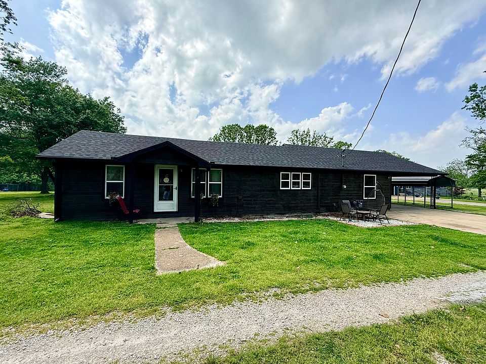1st image of 613 Hall Avenue