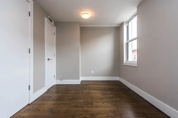 Rented by Nooklyn NYC LLC | media 51