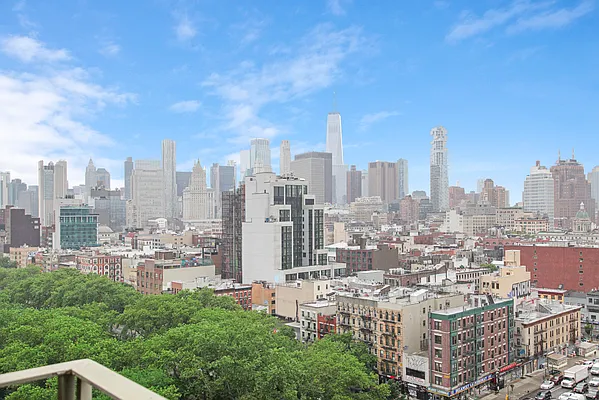 Sold by Oxford Property Group | media 13