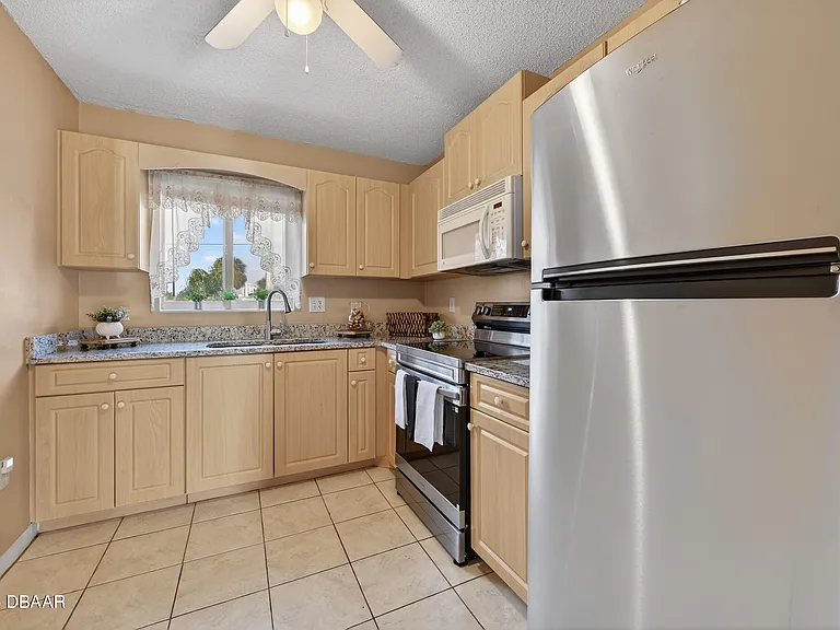 2711 N Halifax Ave #282 — Photo 6