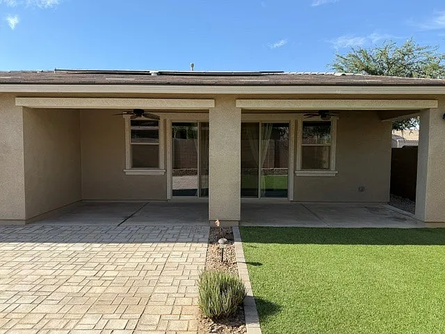 22545 E Silver Creek Ln — Photo 2