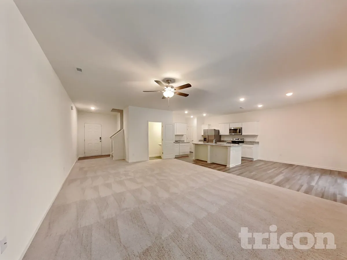 Building Photo - 105 Meadow Vista Ln