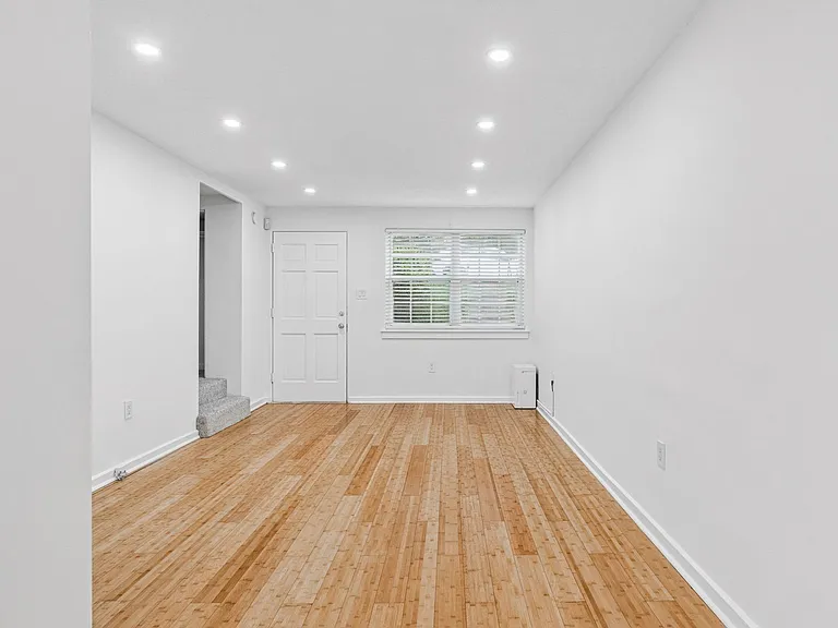 65 Faris Cir — Photo 7