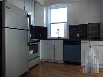 Rented by Skyline Group Real Estate