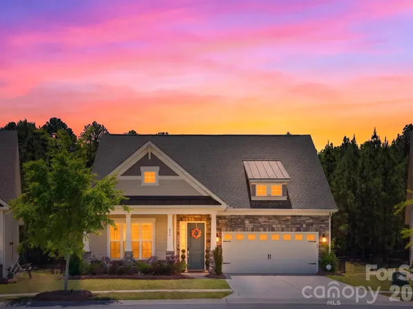 216 Portrait Way, Indian Trail, NC 28079