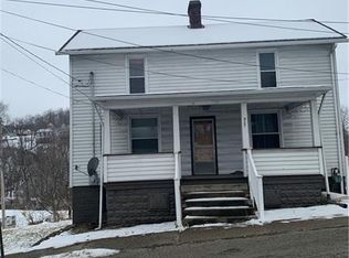 927 Main St, Vanderbilt, PA 15486