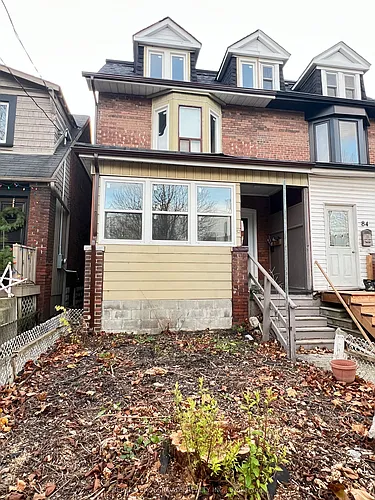 82 Curzon St #3 Photo 1