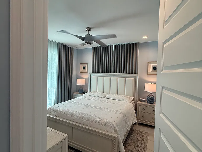 111 Madison Ct — Photo 30