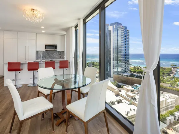 987 Queen St #2201, Honolulu, HI 96814