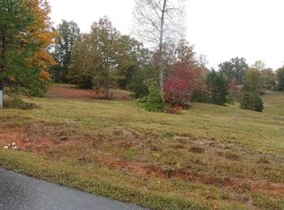 7 Country Mountain Ridge Dr, Murphy, NC 28906