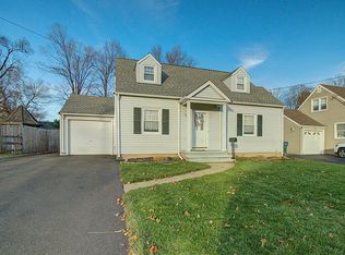 30 Washington Rd, Hamden, CT 06518