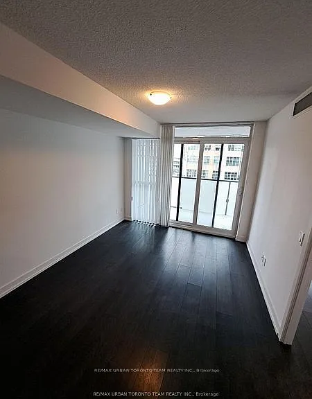 125 Redpath Ave #608 — Photo 12