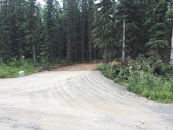 Gravel entrance to land