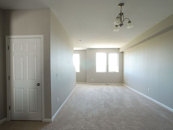 2nd image of 3327B 5th Way E