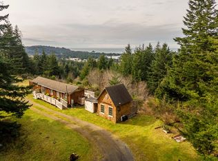 42365 Hensley Hill Rd, Port Orford, OR 97465