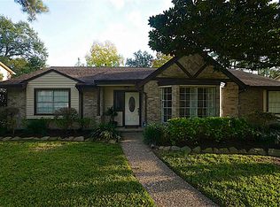 10619 Archmont Dr, Houston, TX 77070
