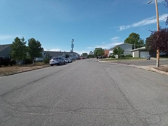4th image of 737 E 12th St