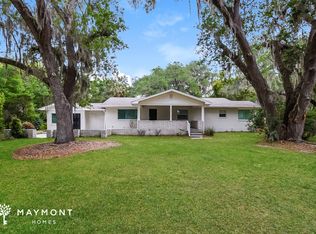 307 Willard Ave, Fruitland Park, FL 34731