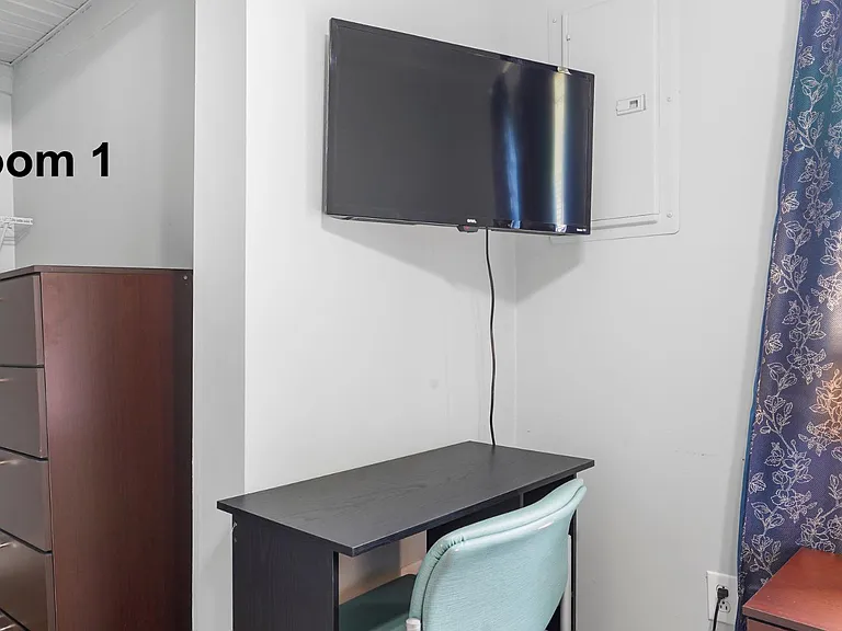 Desk and Chair and Smart Roku TV!