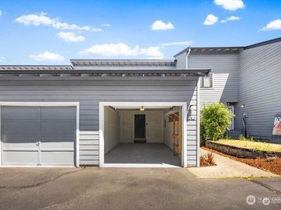 21658 14th Avenue S #A-8, Des Moines, WA, 98198