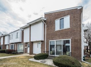 9636 S Karlov Ave, Oak Lawn, IL 60453