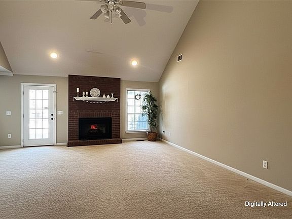 5th image of 388 Lee Road 382