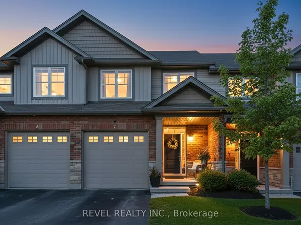 22 Marshall Dr #7, Guelph, ON N1E 0M9