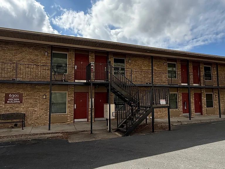 6301 C St. Apartments — Photo 6