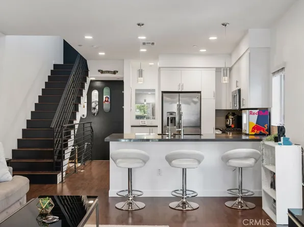 2222 Strata Ln, Los Angeles, CA 90041