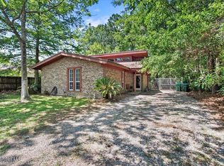 3316 Seabass Rd, Gautier, MS 39553
