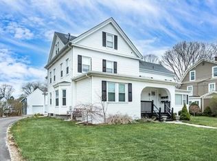 14 Pleasant St #A, Franklin, MA 02038